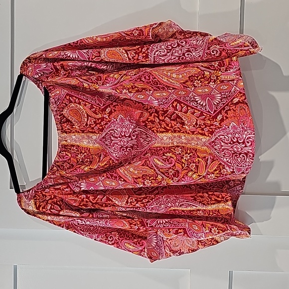 NWOT Beautiful Paisley boho giant bell sleeved top. Size Small sku0054 - Picture 6 of 10